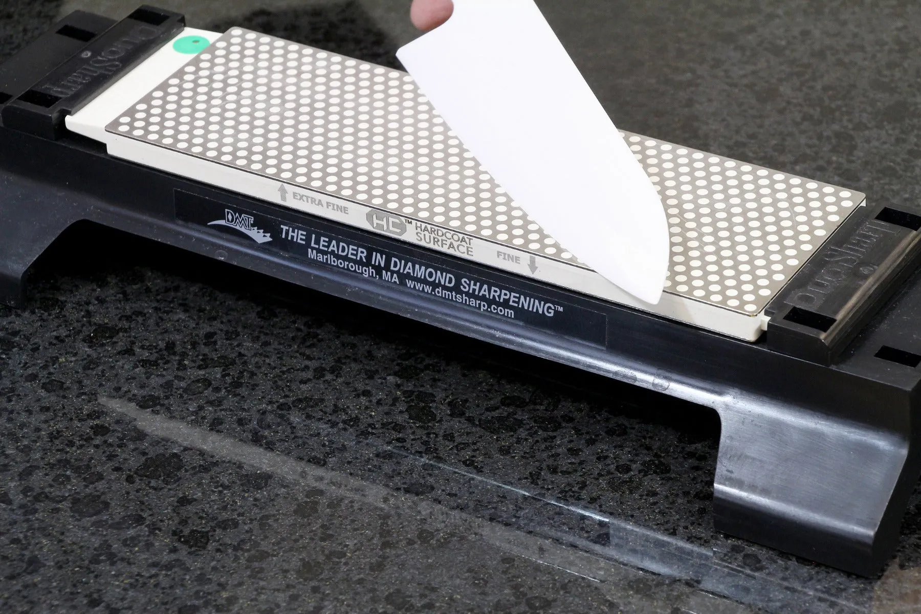 8-in. DuoSharp Bench Stone  Fine/ Coarse with Base