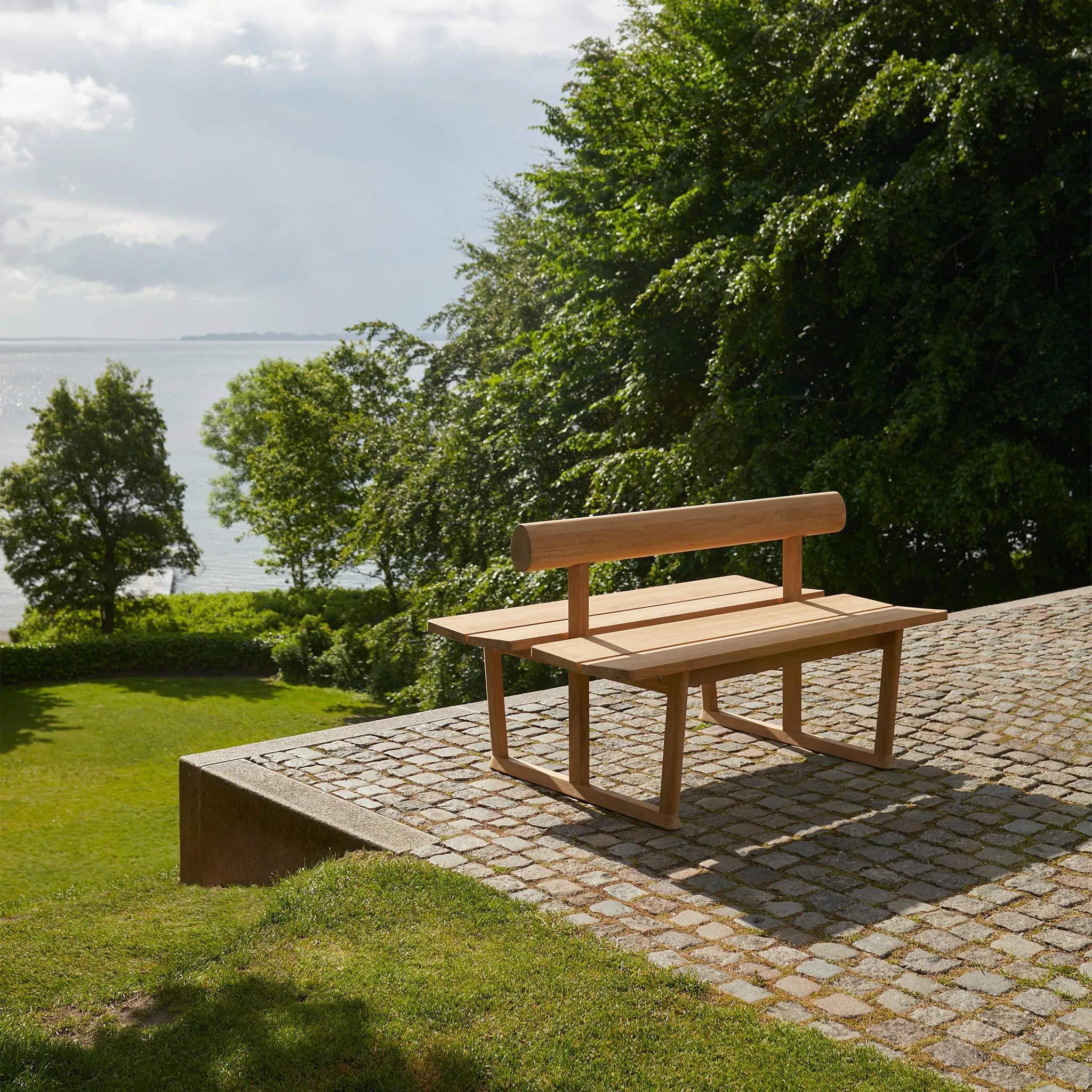 Banco Bench Double By Hugo Passos