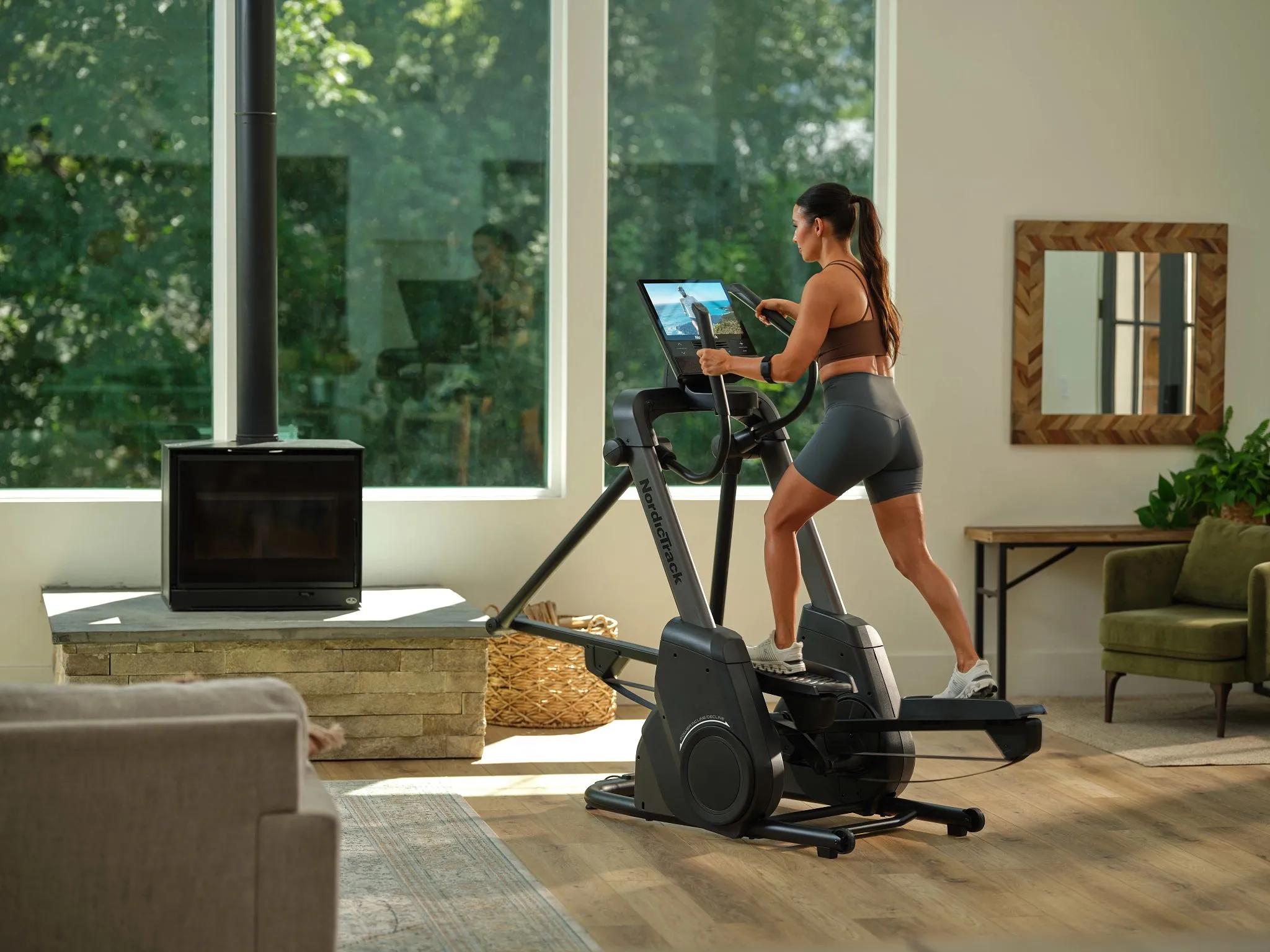 Nordictrack X16 Elliptical (2025 New)