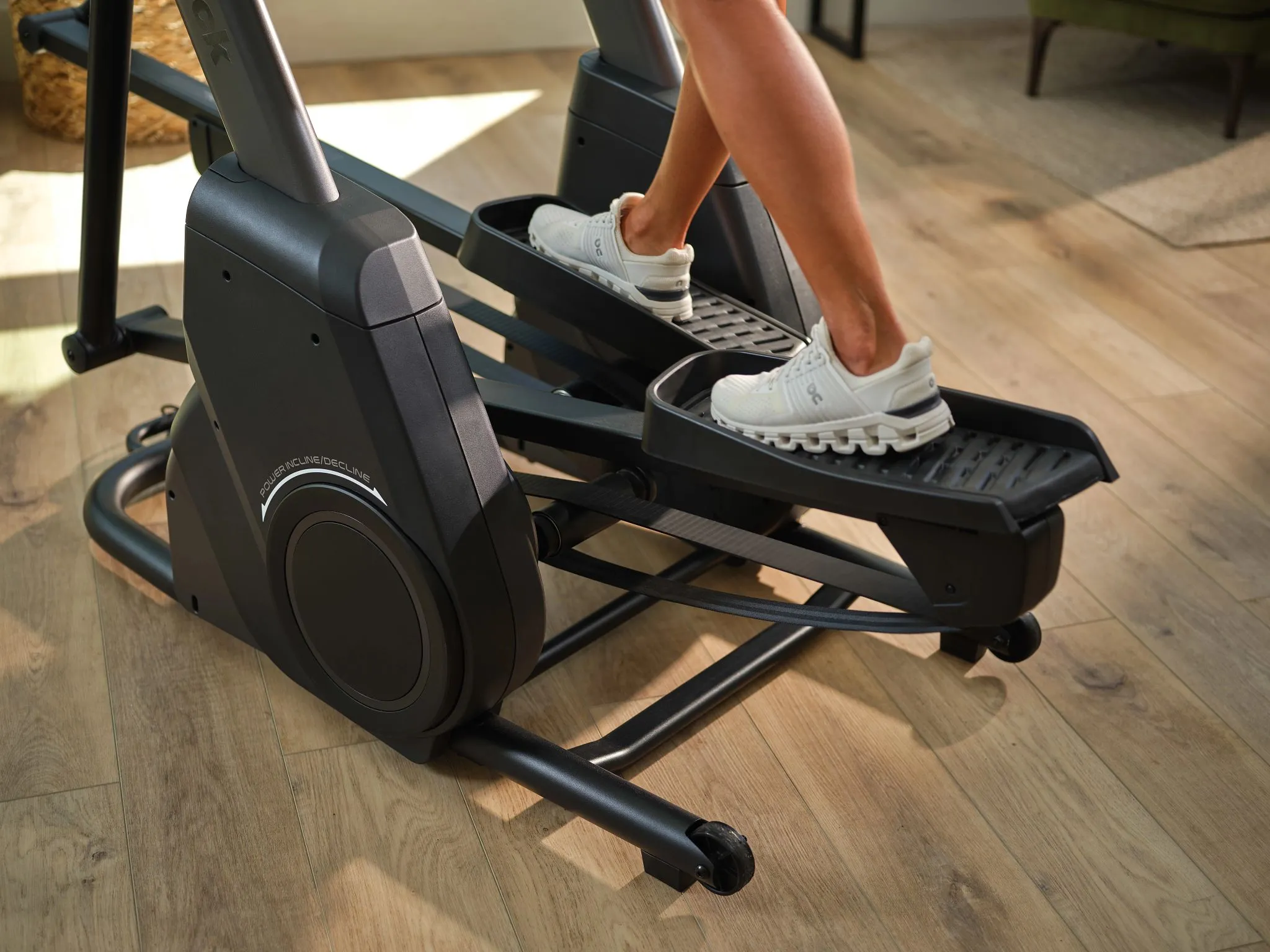 Nordictrack X16 Elliptical (2025 New)